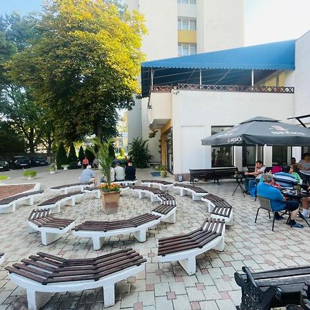 Hotel Silvana Бузіаш Екстер'єр фото